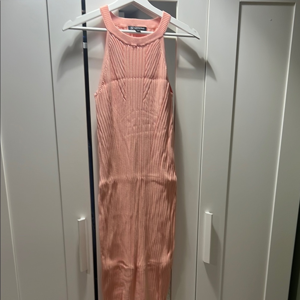Elegant Pink Sleeveless Dress